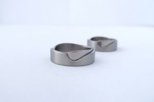 Titanium trouwringen Teuns Design goudsmid Wijchen regio Nijmegen / Oss