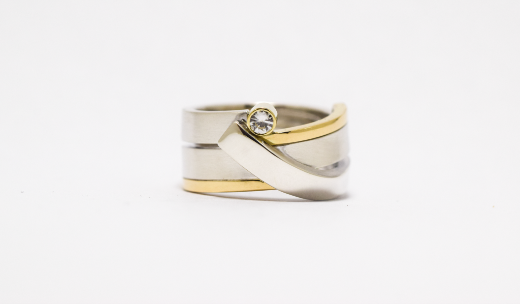Teuns Design - Ring-van-oud-goud-erfstuk-moeder-1024x598