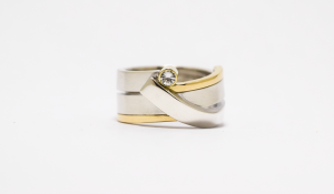 Ring van oud goud erfstuk moeder met zilver maatwerk Teuns Design