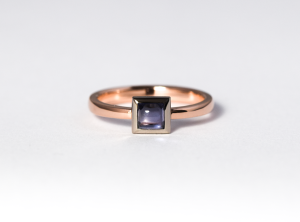 Ring witgouden zetting en roodgoud handgemaakt door goudsmid Teuns Design in Wijchen geinspireerd door Sublime Elements collectie